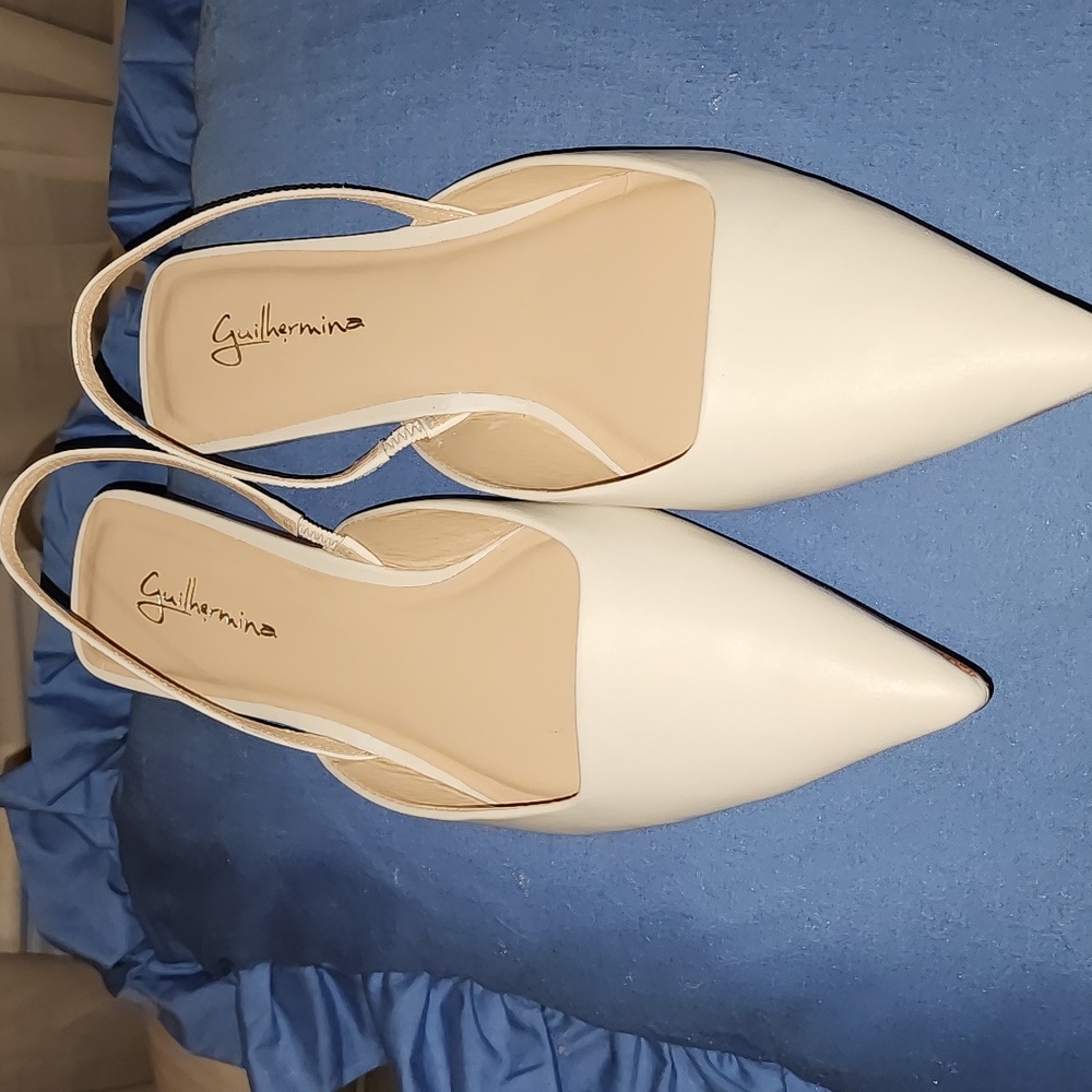 Anthropologie Guilhermina Leather Flats, sz. 8M. New, never worn. Taupe.